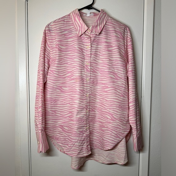Grey Lab LA Zebra Animal Print Button Up Collared Pink Light Cream Shirt Size S - Picture 4 of 15